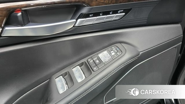 Genesis G90 id 4476927 из Кореи 21