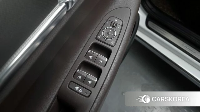 Hyundai The New Grandeur IG id 4384036 из Кореи 21