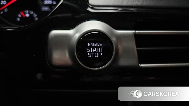 Kia Seltos id 4196496 из Кореи 21