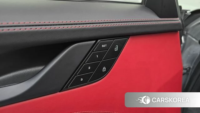 Porsche 911(992) id 4700828 из Кореи 21