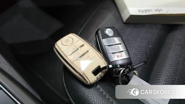 Kia The New K3 id 4755519 из Кореи 21