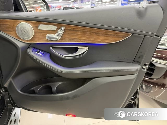 Mercedes-Benz GLC id 4289992 из Китая 21