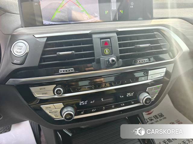 BMW X3 id 3882495 из Китая 21