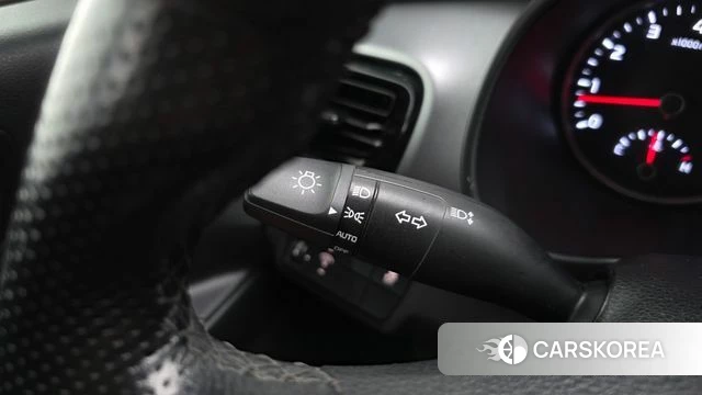 Kia Stonic id 4708759 из Кореи 21