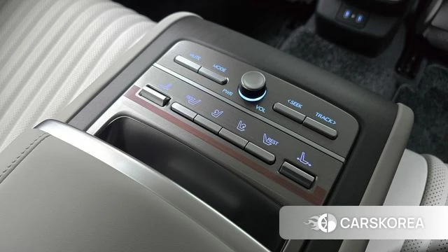 Hyundai Grandeur (GN7) id 4292057 из Кореи 21