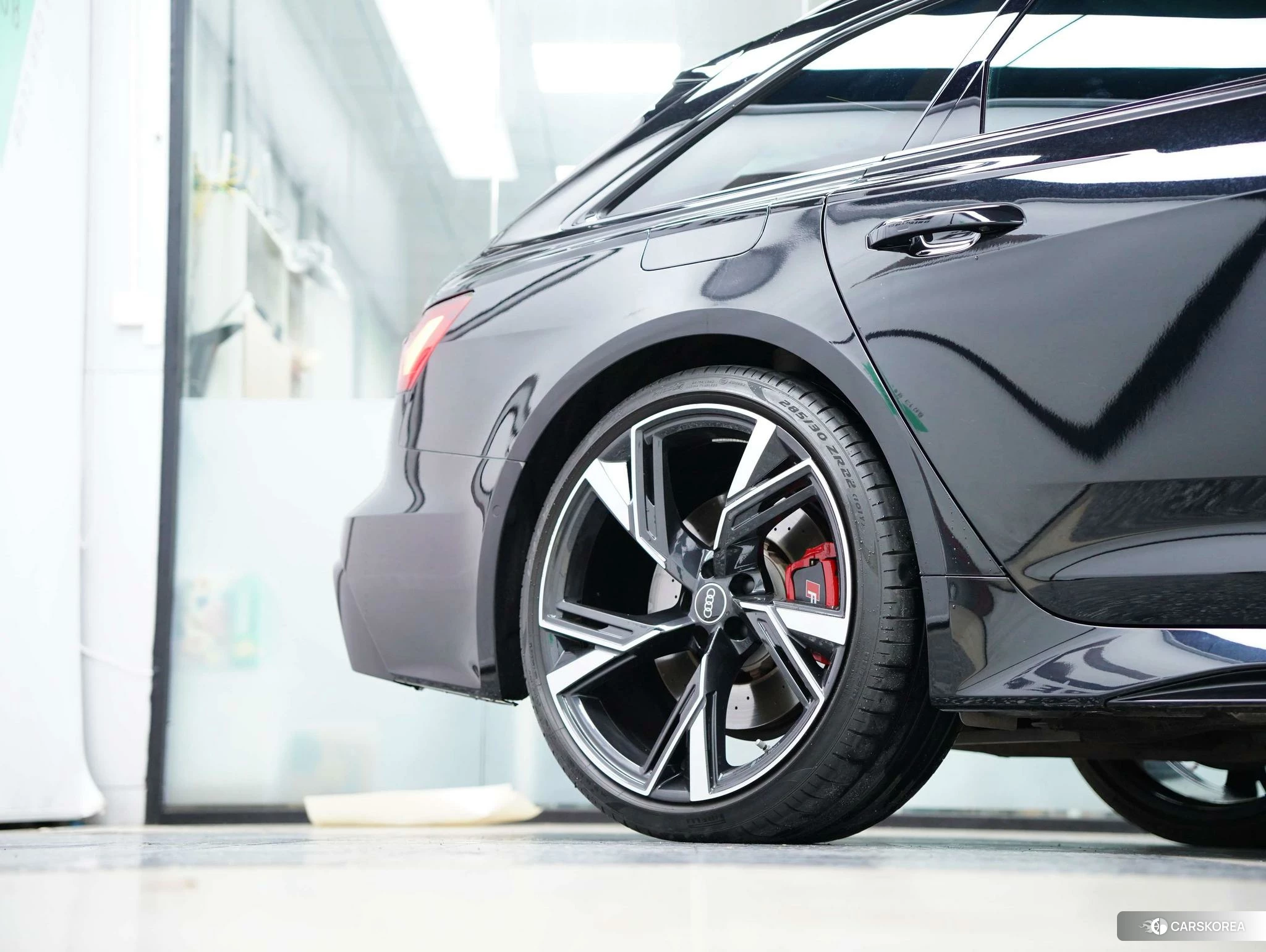 Audi RS 6 id 4499186 из Китая 21