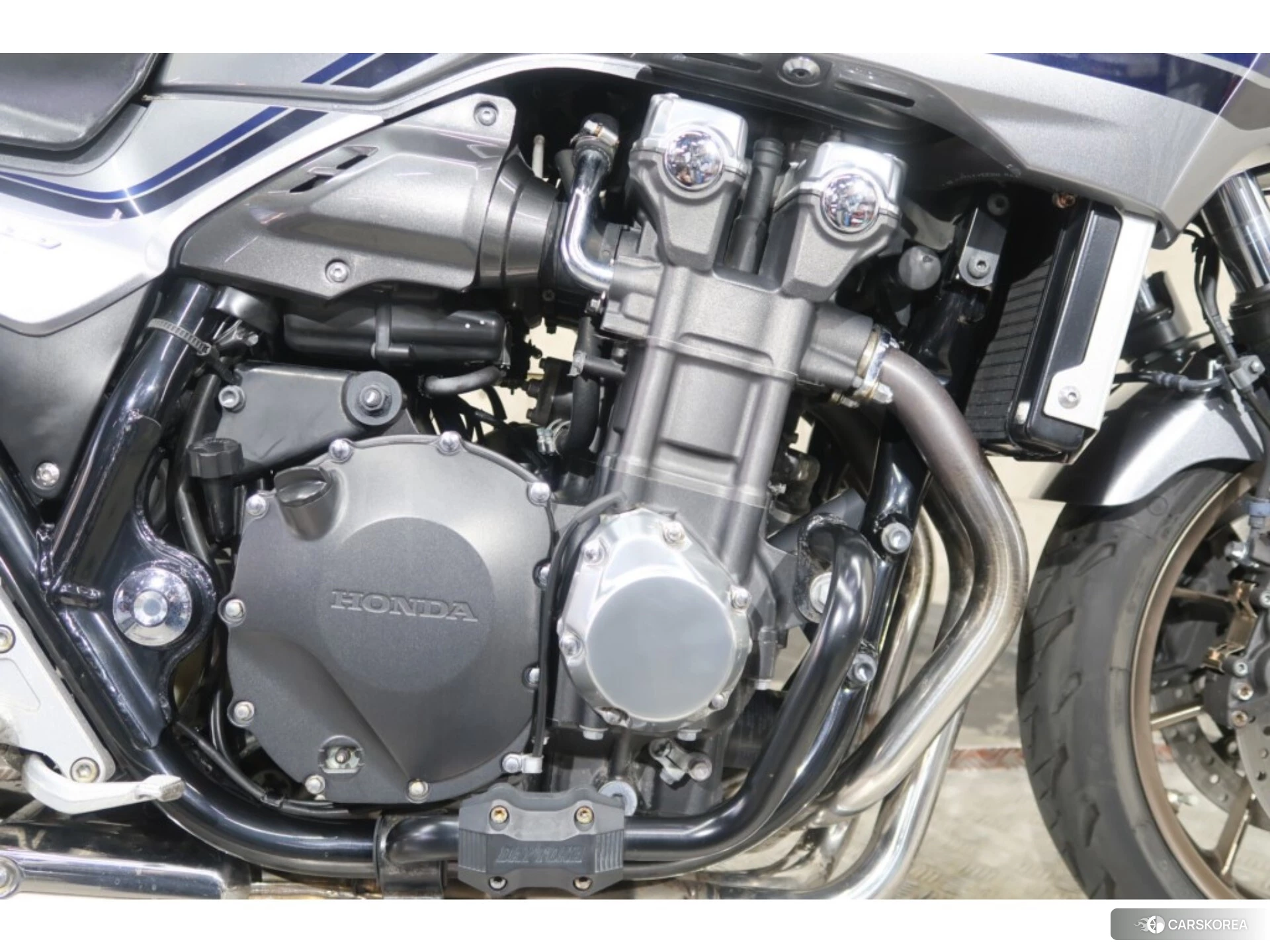 Honda CB1300SF BOLDOR ABS id 3950539 из Японии 21