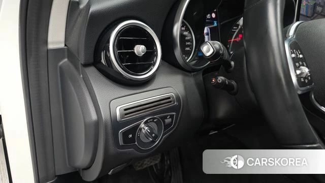 Mercedes-Benz C-Class W205 id 4594585 из Кореи 21