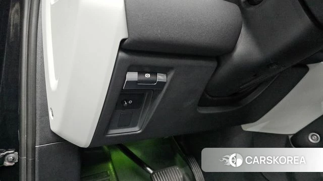 Land Rover Defender (L663) id 4308685 из Кореи 21