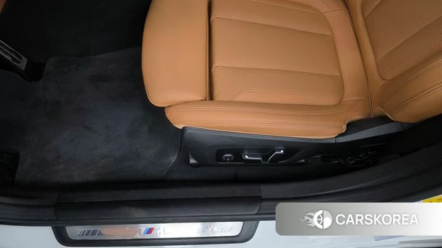 BMW i4 id 4505284 из Кореи 21