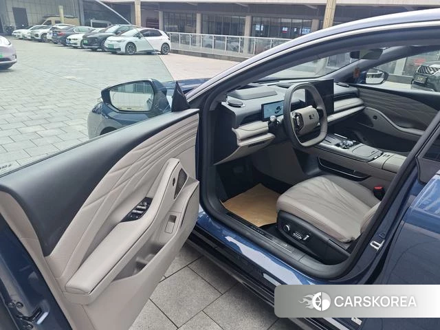 Geely Galaxy Galaxy Sparkle 8 PHEV id 4198871 из Китая 21