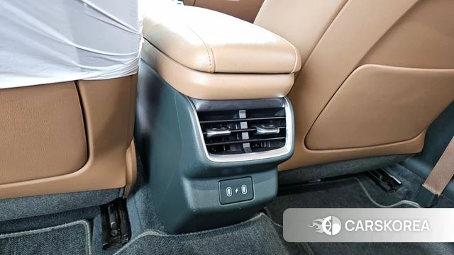 Hyundai Grandeur Hybrid (GN7) id 4602478 из Кореи 21