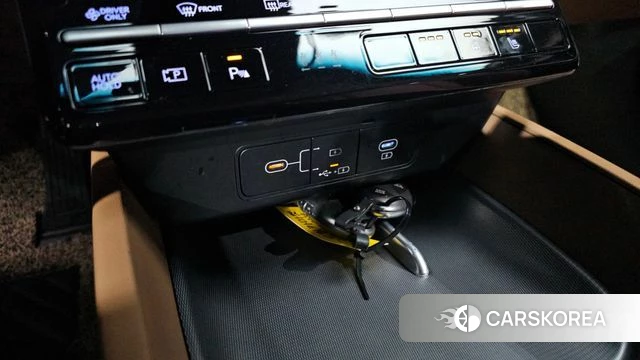 Hyundai Grandeur Hybrid (GN7) id 4194901 из Кореи 21