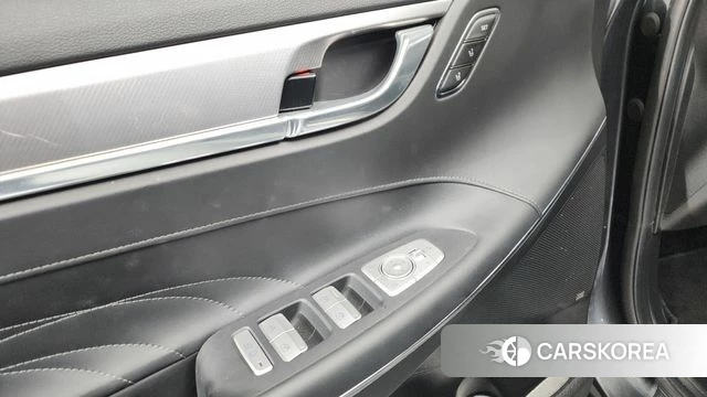 Hyundai The New Grandeur IG id 4530119 из Кореи 21