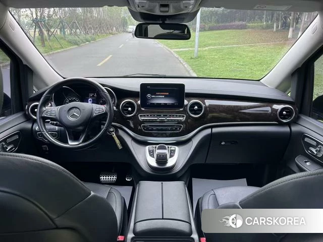 Mercedes-Benz V-class id 4228508 из Китая 21