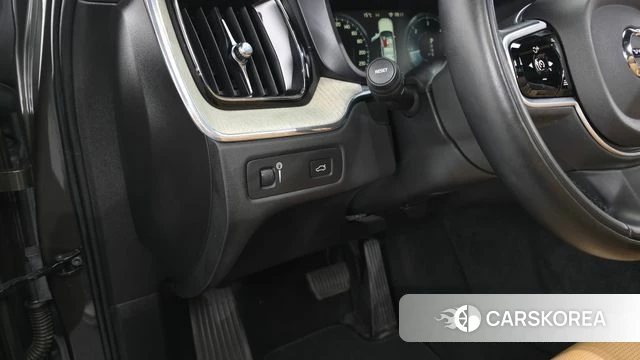 Volvo XC60 second Generation id 4188532 из Кореи 21