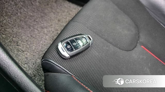 Hyundai Veloster (JS) id 4471598 из Кореи 21