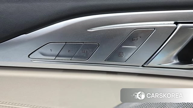 BMW 8 Series (G15) id 4493792 из Кореи 21