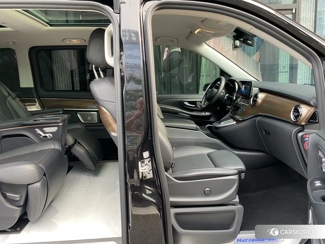 Mercedes-Benz V-Class id 4513498 из Китая 21