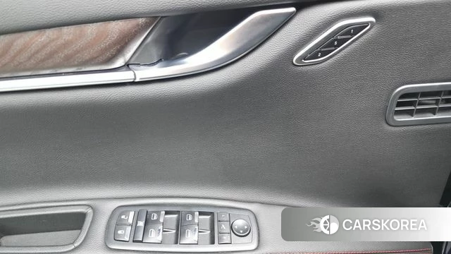 Maserati Ghibli id 4741425 из Кореи 21