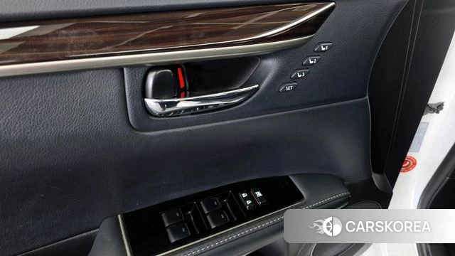 Lexus New ES300h id 4397811 из Кореи 21
