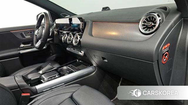 Mercedes-Benz EQA H243 id 4415607 из Кореи 21