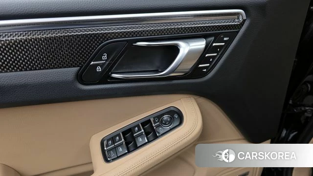 Porsche Macan id 4292393 из Кореи 21