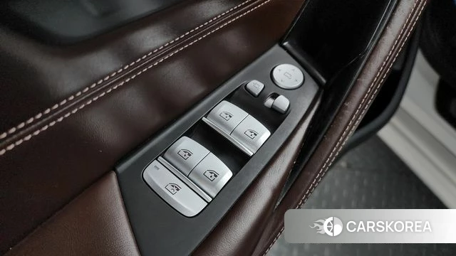 BMW 5 Series (G30) id 4384367 из Кореи 21