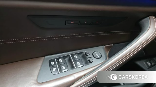 BMW 5 Series (G30) id 4694226 из Кореи 21