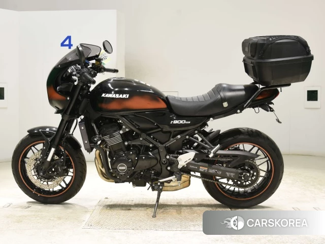 Kawasaki Z900RS CAFE id 3949140 из Японии 21