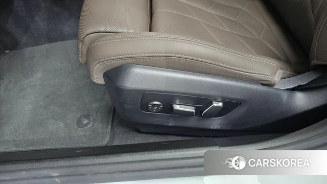 BMW 5 Series (G60) id 4329742 из Кореи 21