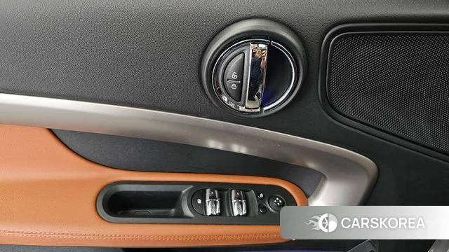 Mini Cooper S Countryman id 4488256 из Кореи 21
