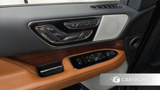 Lincoln Navigator 4th generation id 4780082 из Кореи 20