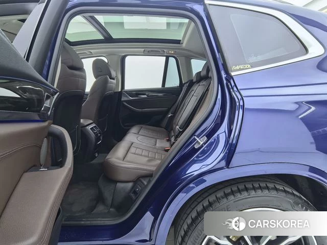 BMW X3 id 4213411 из Китая 21