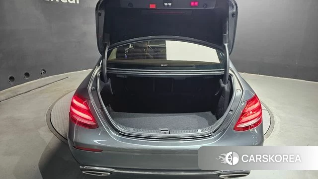 Mercedes-Benz E-Class W213 id 4470837 из Кореи 21