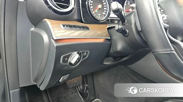 Mercedes-Benz E-Class W213 id 4520031 из Кореи 21
