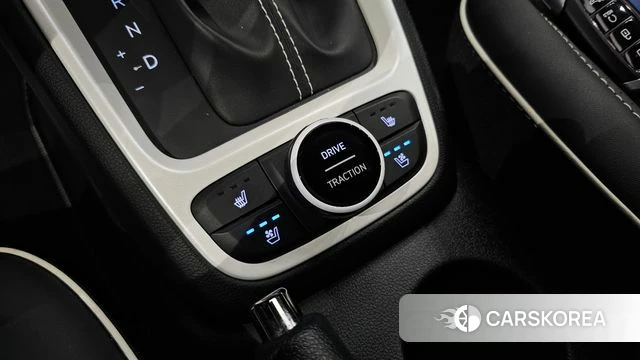 Hyundai Venue id 4421748 из Кореи 21