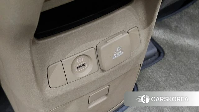 Kia The New Carnival id 4882277 из Кореи 21