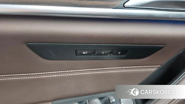 BMW 5 Series (G30) id 4836269 из Кореи 21