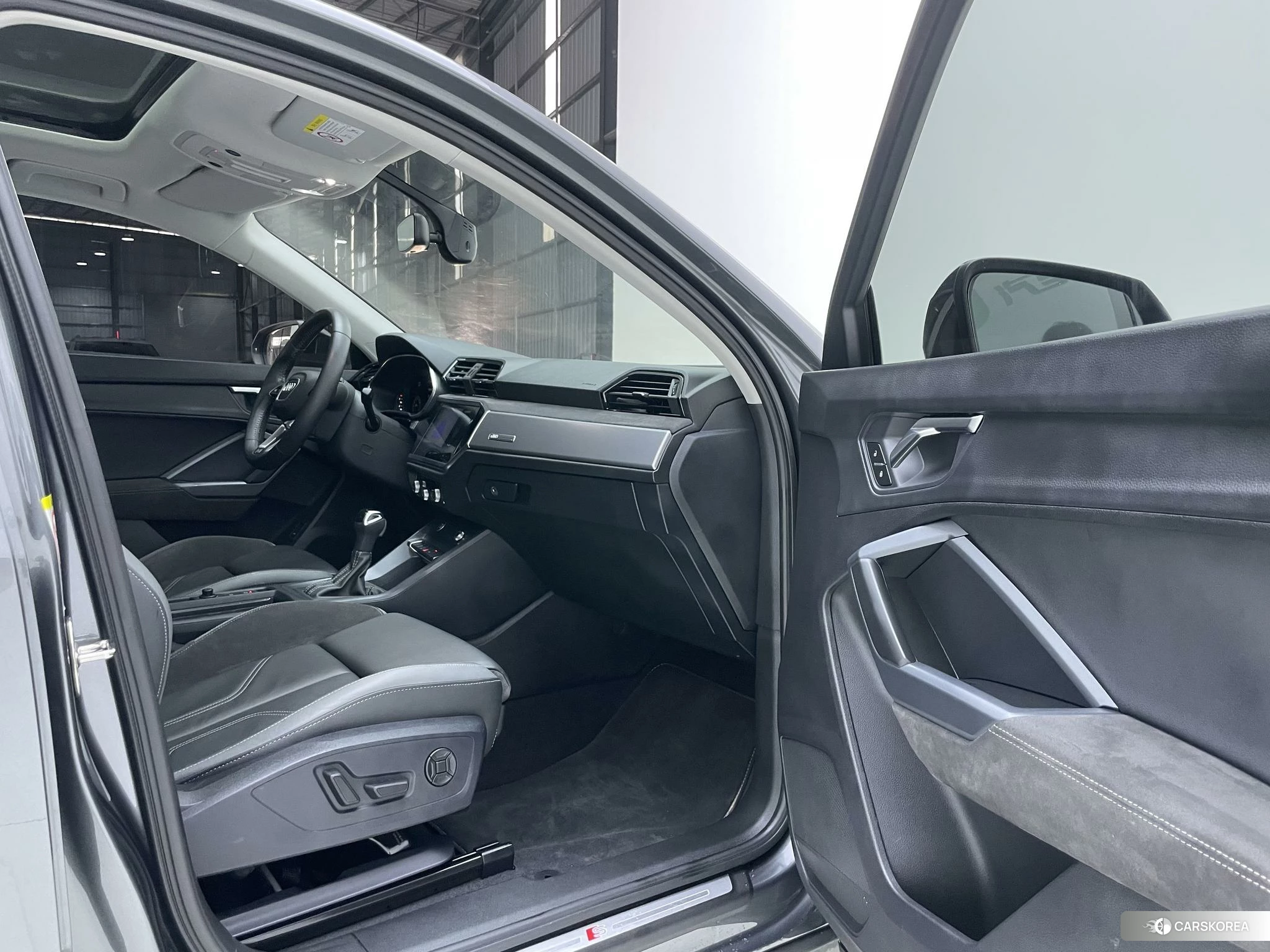 Audi Q3 Sportback id 4514983 из Китая 21