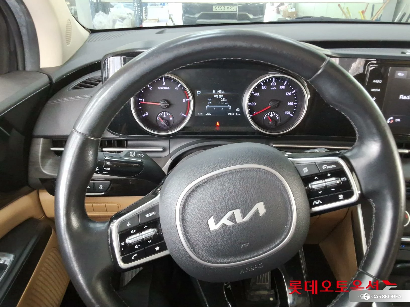 Kia Carnival id 3875762 из Кореи 21