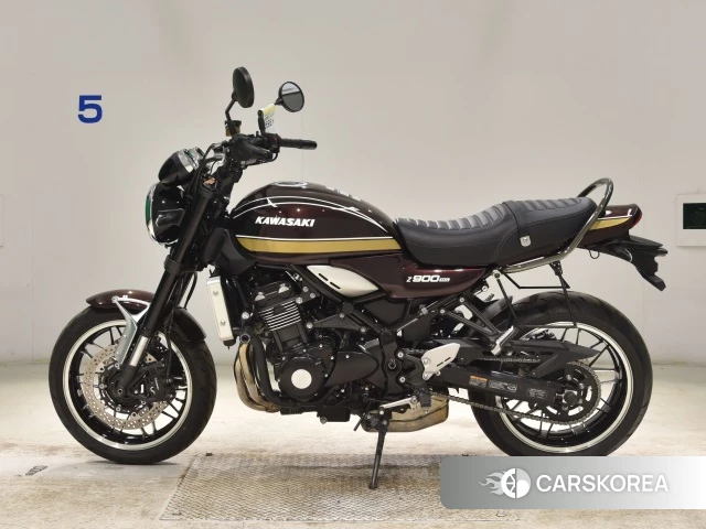 Kawasaki Z900RS id 3949014 из Японии 21