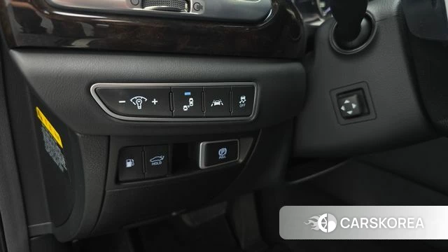 Genesis G90 id 4865260 из Кореи 21
