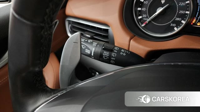 Maserati Levante id 4409548 из Кореи 21