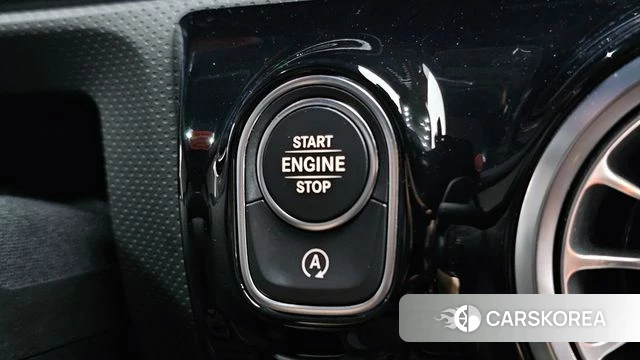 Mercedes-Benz A-Class W177 id 4202536 из Кореи 21