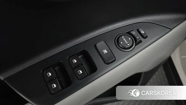 Kia Stonic id 4765596 из Кореи 21
