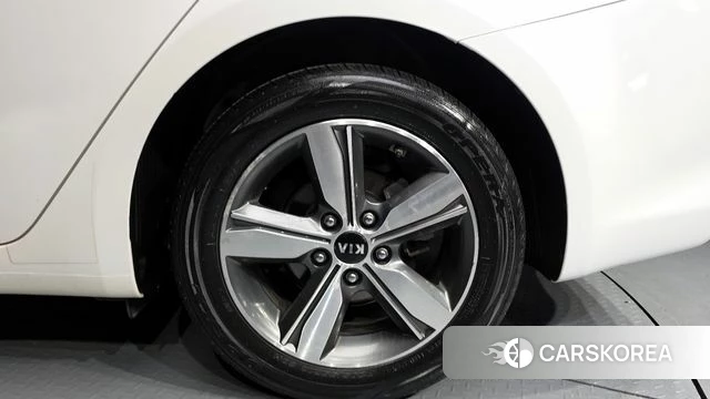 Kia The New K3 id 4295189 из Кореи 21