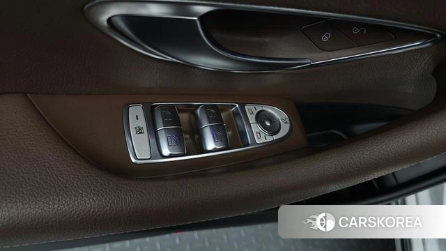 Mercedes-Benz E-Class W213 id 4873368 из Кореи 21
