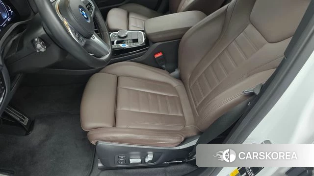 BMW iX3 id 4656106 из Кореи 21