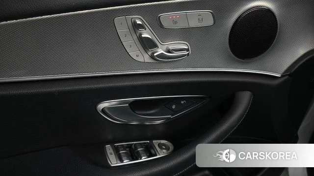 Mercedes-Benz E-Class W213 id 4411379 из Кореи 21